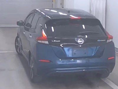 Nissan LEAF  с аукциона в Японии