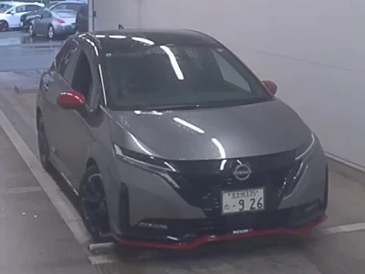 Nissan AURA
