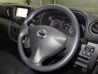 Nissan CARAVAN VAN  с аукциона в Японии
