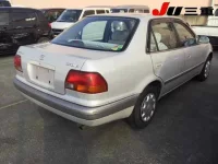 Toyota COROLLA лот № 105 оценка 4  с аукциона в Японии 5