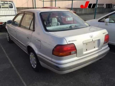 Toyota COROLLA  с аукциона в Японии