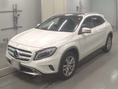 Mercedes-Benz GLA CLASS