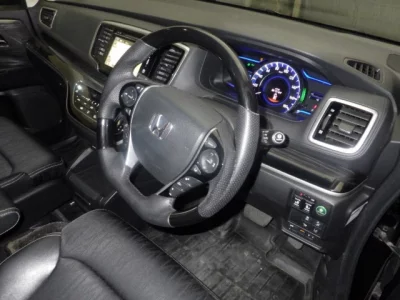 Honda ODYSSEY  с аукциона в Японии