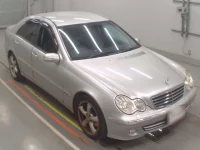 Mercedes-Benz C CLASS лот № 38024 оценка 3.5  с аукциона в Японии 4