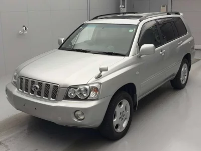 Toyota KLUGER  с аукциона в Японии