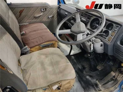 Mazda TITAN  с аукциона в Японии