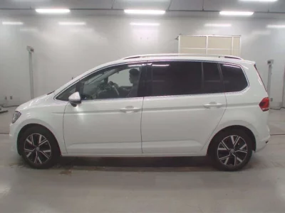 Volkswagen GOLF TOURAN