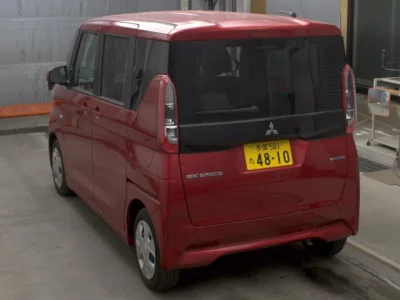 Mitsubishi EK SPACE