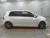 Volkswagen GOLF лот № 38038 оценка 4.5  с аукциона в Японии 2