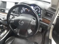 Nissan FUGA лот № 30136 оценка 4.5  с аукциона в Японии 6