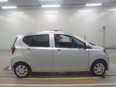 Daihatsu MIRA E S