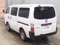 Nissan CARAVAN VAN лот № 3055 оценка RA  с аукциона в Японии 5