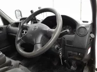 Nissan CARAVAN VAN лот № 3055 оценка RA  с аукциона в Японии 6