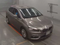 BMW 2-Series лот № 38050 оценка 4  с аукциона в Японии 4