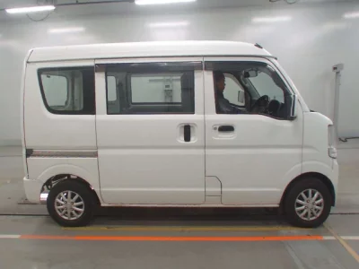 Mitsubishi MINICAB VAN  с аукциона в Японии