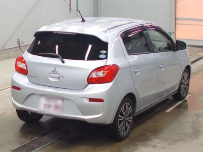 Mitsubishi MIRAGE  с аукциона в Японии