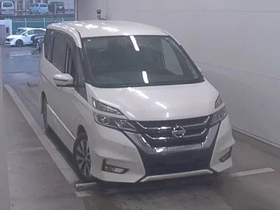 Nissan SERENA  с аукциона в Японии