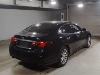 Nissan FUGA лот № 387 оценка 3.5  с аукциона в Японии 1