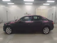 Audi A4 лот № 38063 оценка 4  с аукциона в Японии 3