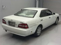 Nissan LAUREL лот № 9015 оценка 3.5  с аукциона в Японии 1