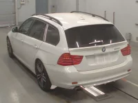 BMW 3-Series лот № 38069 оценка 3.5  с аукциона в Японии 5