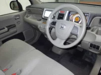 Honda LIFE лот № 3079 оценка 3.5  с аукциона в Японии 2