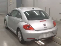 Volkswagen THE BEETLE лот № 38074 оценка 3.5  с аукциона в Японии 5
