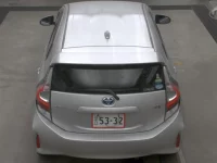 Toyota AQUA лот № 3085 оценка R  с аукциона в Японии 6