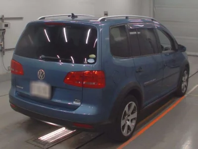 Volkswagen GOLF TOURAN