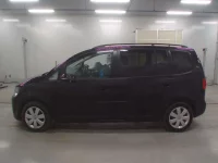 Volkswagen GOLF TOURAN лот № 38077 оценка 4  с аукциона в Японии 3