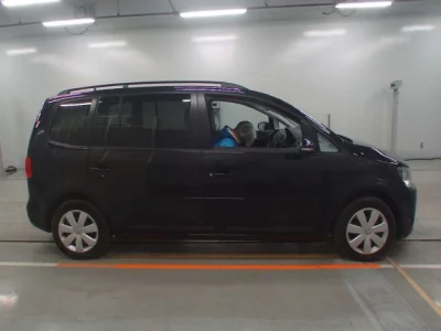 Volkswagen GOLF TOURAN