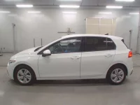 Volkswagen GOLF лот № 38084 оценка 4.5  с аукциона в Японии 3