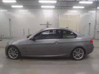 BMW 3-Series лот № 38086 оценка 3.5  с аукциона в Японии 3