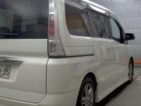 Nissan SERENA лот № 3097 оценка 3.5  с аукциона в Японии 4