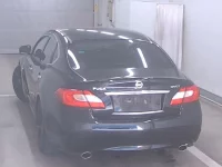 Nissan FUGA лот № 20 оценка 3.5  с аукциона в Японии 1