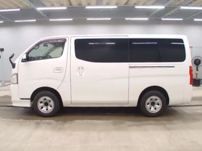 Nissan CARAVAN VAN