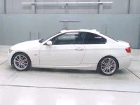 BMW 3-Series лот № 10018 оценка 3.5  с аукциона в Японии 3