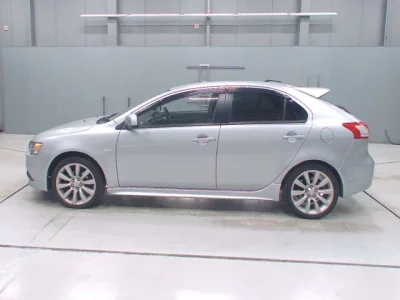 Mitsubishi GALANT FORTIS