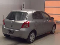 Toyota VITZ лот № 74038 оценка 3.5  с аукциона в Японии 1