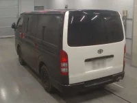 Toyota HIACE VAN лот № 30207 оценка R  с аукциона в Японии 5