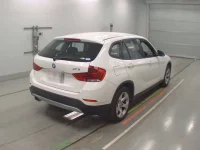 BMW X1 лот № 38121 оценка 4  с аукциона в Японии 1