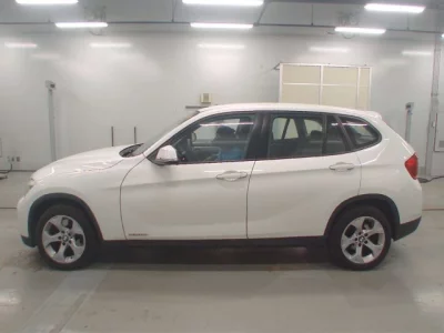 BMW X1  с аукциона в Японии