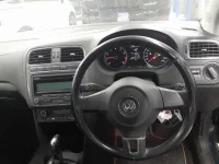 Volkswagen POLO лот № 38123 оценка 3.5  с аукциона в Японии 8