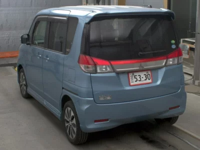 Mitsubishi DELICA D2