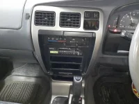 Toyota HILUX SURF лот № 3132 оценка R  с аукциона в Японии 8