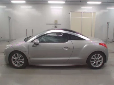 Peugeot RCZ