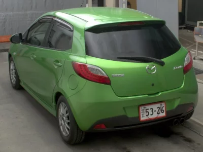 Mazda DEMIO