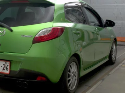 Mazda DEMIO
