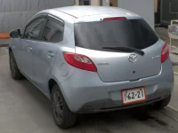 Mazda DEMIO лот № 4022 оценка 3.5  с аукциона в Японии 1