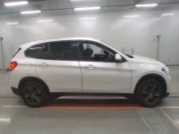 BMW X1 лот № 38149 оценка 4.5  с аукциона в Японии 2